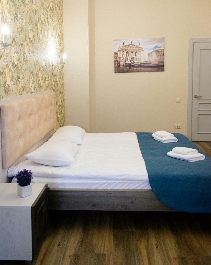 Apartment Barvy Lvova On Kostyushka St Екстериор снимка