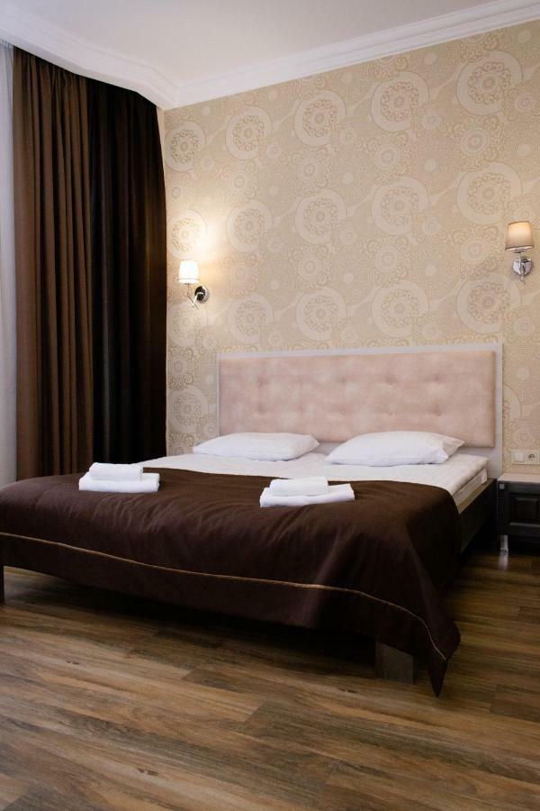 Apartment Barvy Lvova On Kostyushka St Екстериор снимка